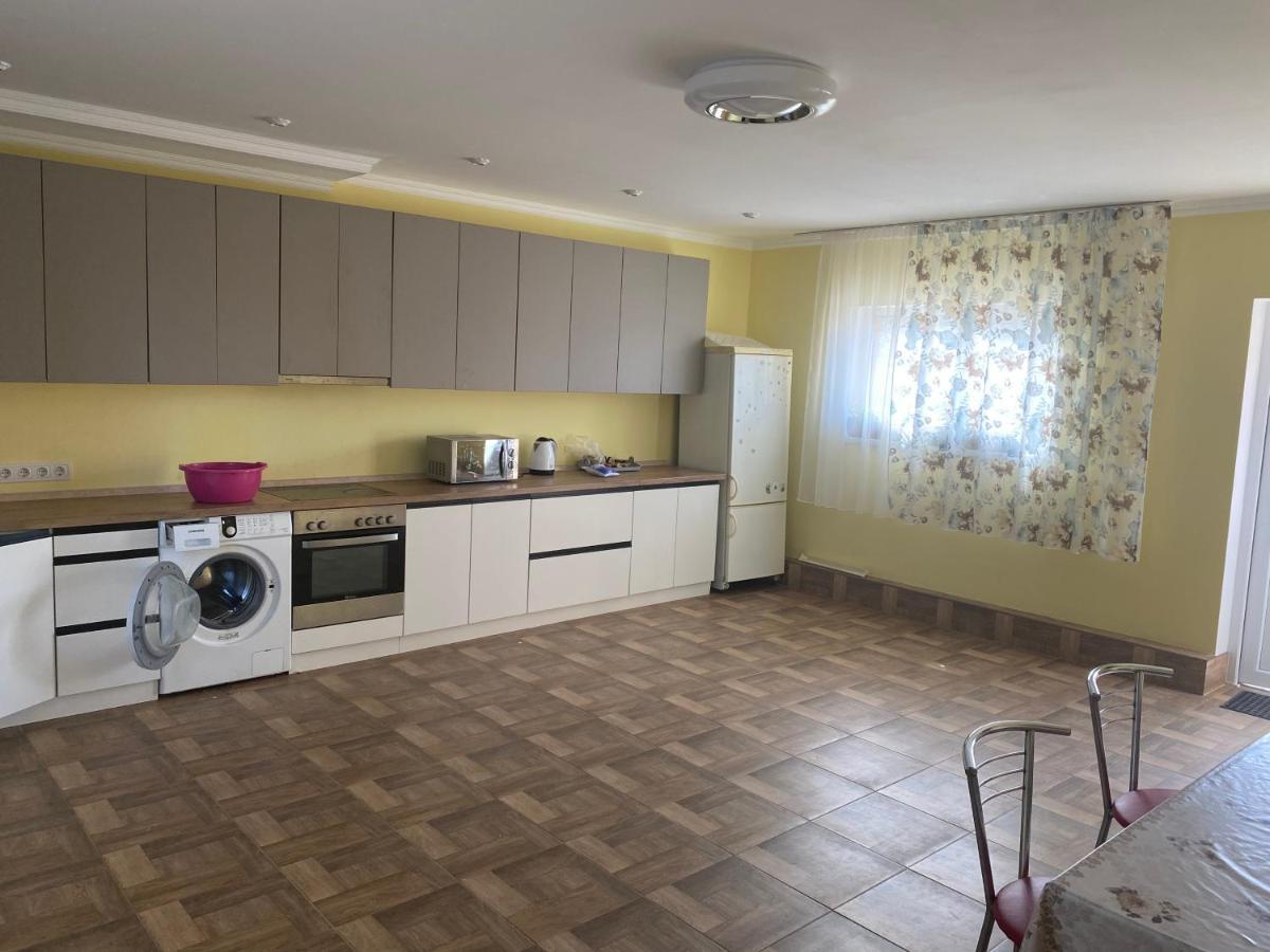 Катерина Hotel Chynadiyovo Eksteriør billede