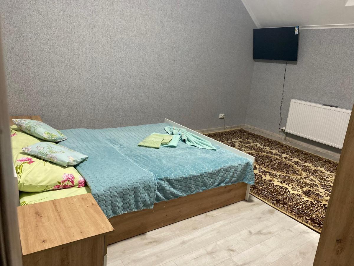 Катерина Hotel Chynadiyovo Eksteriør billede
