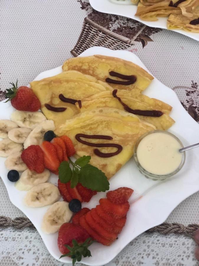 Катерина Hotel Chynadiyovo Eksteriør billede